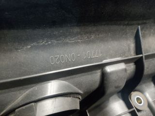 bontott TOYOTA YARIS Légszűrő Ház