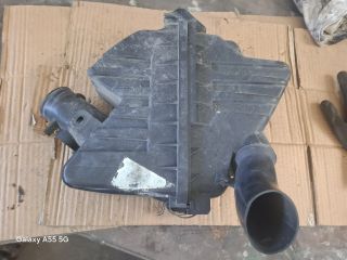 bontott TOYOTA YARIS Légszűrő Ház