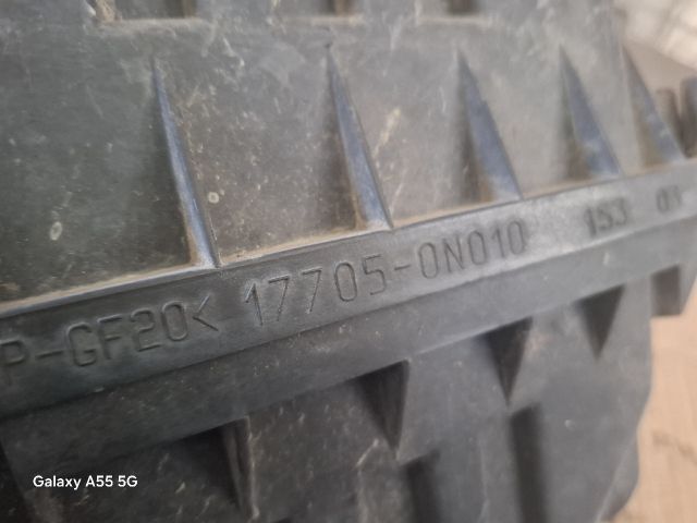 bontott TOYOTA YARIS Légszűrő Ház