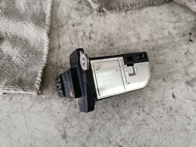 bontott TOYOTA YARIS Légtömegmérő