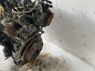 bontott TOYOTA YARIS Motor (Fűzött blokk hengerfejjel)