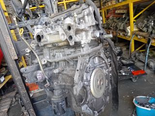 bontott TOYOTA YARIS Motor (Fűzött blokk hengerfejjel)