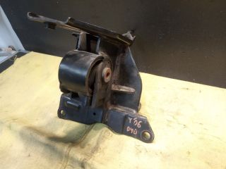 bontott TOYOTA YARIS Motor Tartó Bak Bal