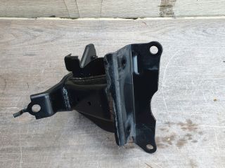 bontott TOYOTA YARIS Motor Tartó Bak Bal