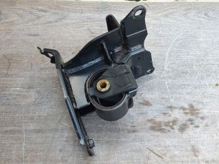 bontott TOYOTA YARIS Motor Tartó Bak Bal