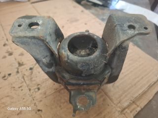 bontott TOYOTA YARIS Motor Tartó Bak (Fém)