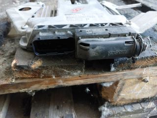 bontott TOYOTA YARIS Motorvezérlő