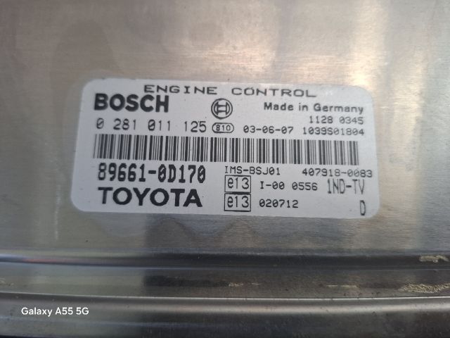 bontott TOYOTA YARIS Motorvezérlő