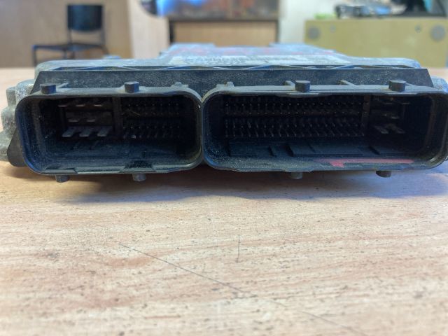 bontott TOYOTA YARIS Motorvezérlő