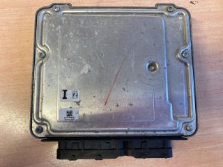 bontott TOYOTA YARIS Motorvezérlő