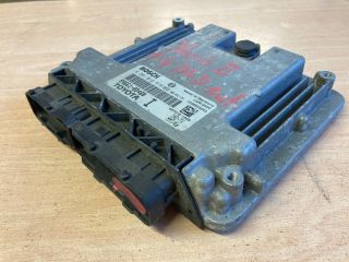 bontott TOYOTA YARIS Motorvezérlő