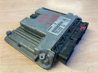 bontott TOYOTA YARIS Motorvezérlő