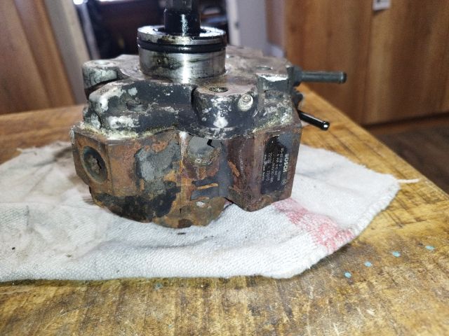 bontott TOYOTA YARIS Nagynyomású Szivattyú