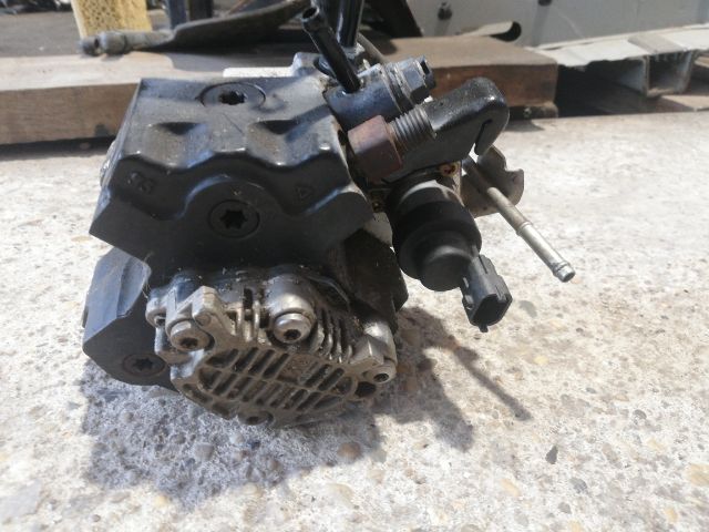 bontott TOYOTA YARIS Nagynyomású Szivattyú