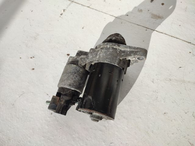 bontott TOYOTA YARIS Önindító