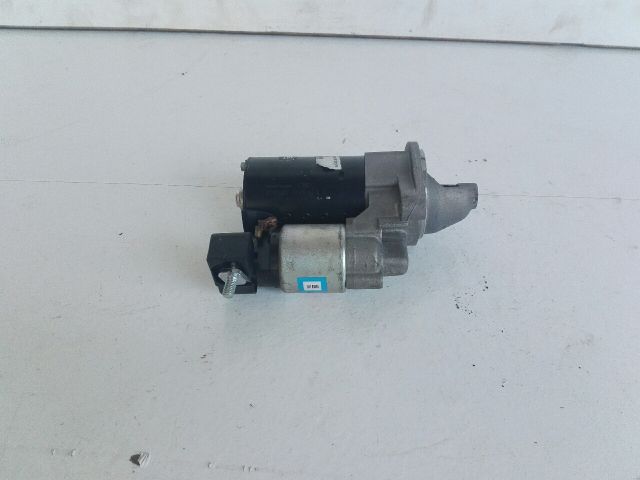 bontott TOYOTA YARIS Önindító