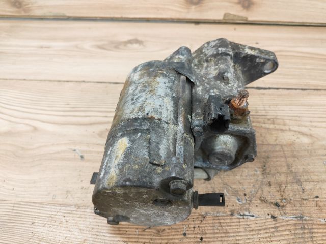 bontott TOYOTA YARIS Önindító