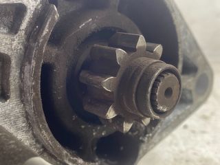 bontott TOYOTA YARIS Önindító