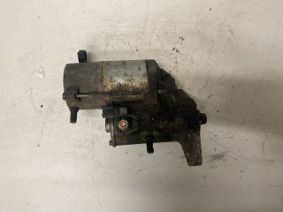 bontott TOYOTA YARIS Önindító