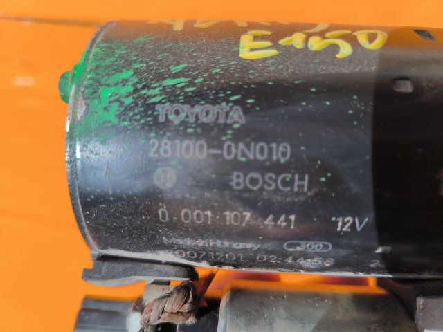 bontott TOYOTA YARIS Önindító