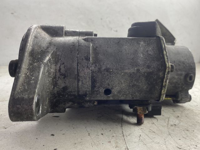 bontott TOYOTA YARIS Önindító