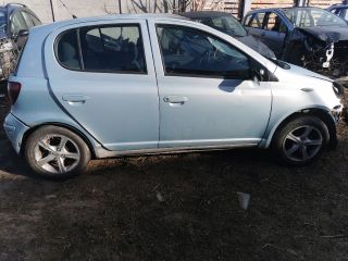 bontott TOYOTA YARIS Önindító