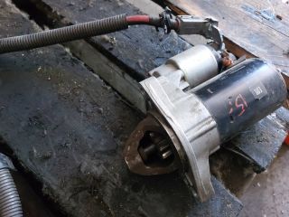 bontott TOYOTA YARIS Önindító