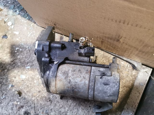 bontott TOYOTA YARIS Önindító