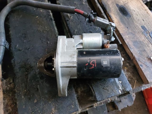 bontott TOYOTA YARIS Önindító