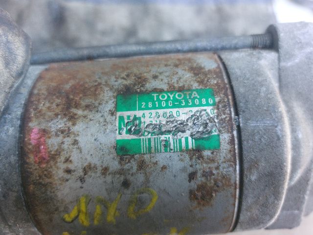 bontott TOYOTA YARIS Önindító