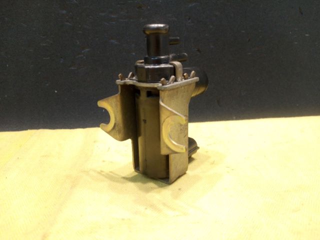 bontott TOYOTA YARIS Turbó Vákum Szelep