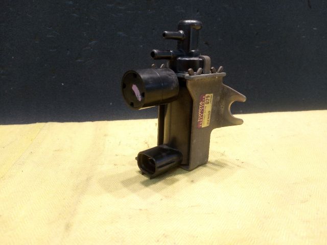 bontott TOYOTA YARIS Turbó Vákum Szelep