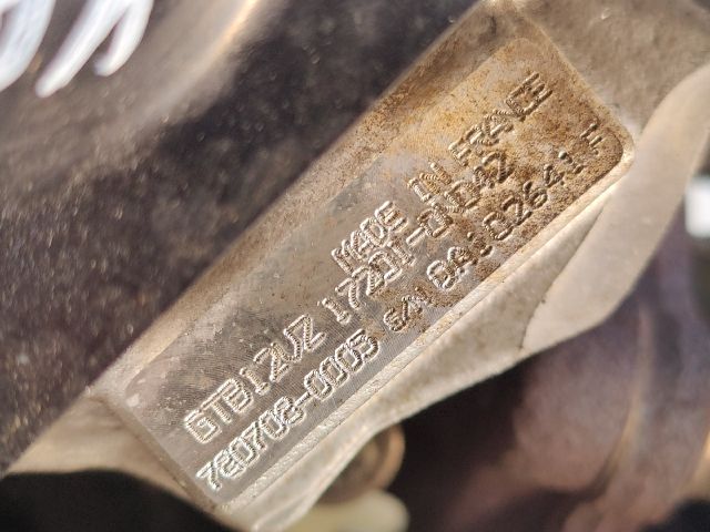 bontott TOYOTA YARIS Turbó