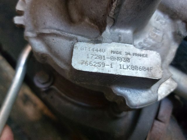 bontott TOYOTA YARIS Turbó