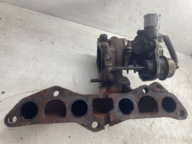 bontott TOYOTA YARIS Turbó