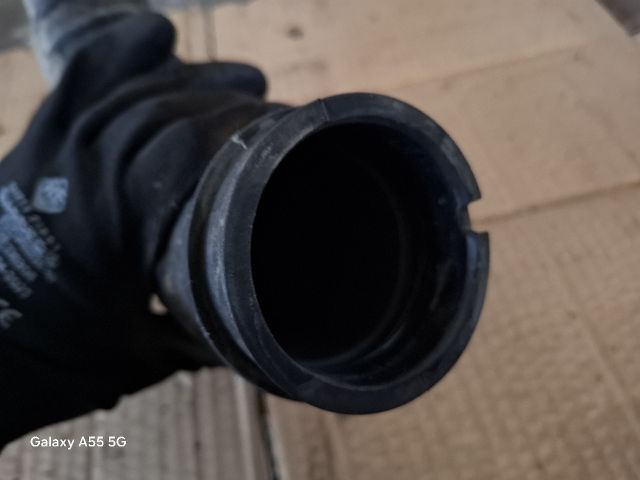 bontott TOYOTA YARIS Turbócső