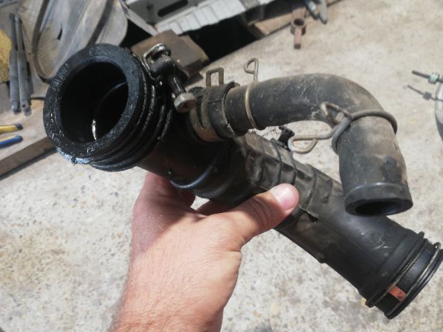 bontott TOYOTA YARIS Turbócső