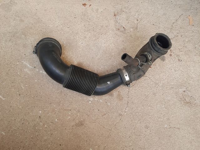 bontott TOYOTA YARIS Turbócső