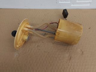 bontott TOYOTA YARIS Üzemanyagszint Jeladó