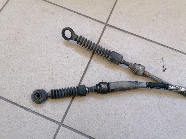 bontott TOYOTA YARIS Váltó Bowden