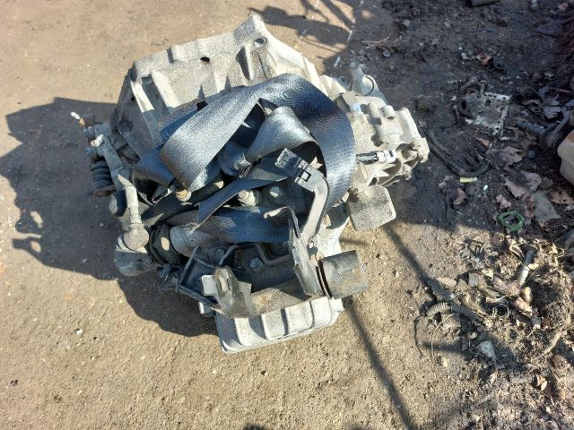 bontott TOYOTA YARIS Váltó (Mechanikus)