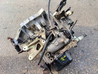 bontott TOYOTA YARIS Váltó (Mechanikus)