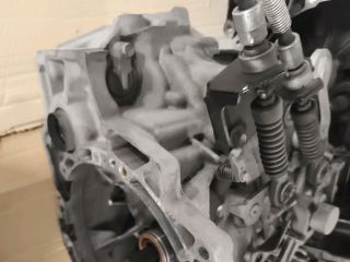 bontott TOYOTA YARIS Váltó (Mechanikus)