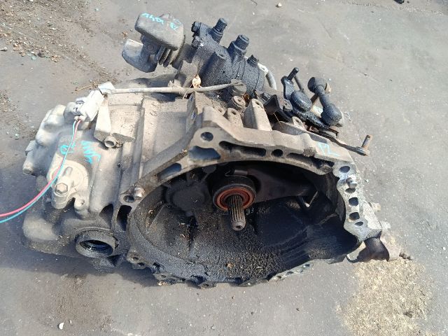 bontott TOYOTA YARIS Váltó (Mechanikus)