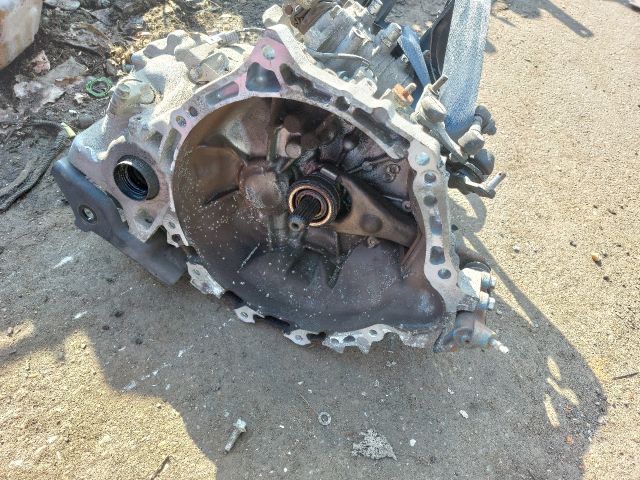 bontott TOYOTA YARIS Váltó (Mechanikus)