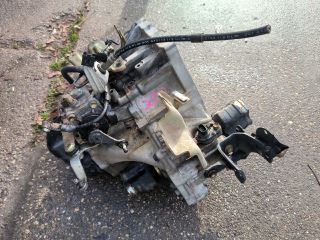 bontott TOYOTA YARIS Váltó (Mechanikus)