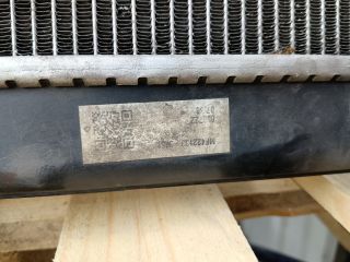 bontott TOYOTA YARIS Vízhűtő Radiátor (Klímás)