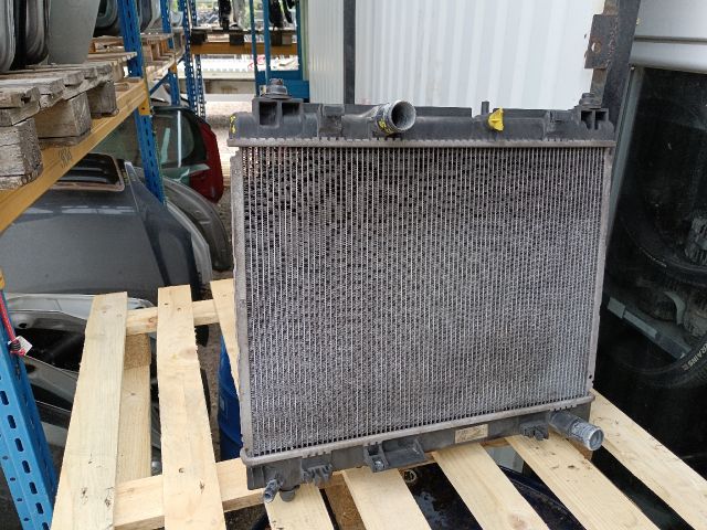 bontott TOYOTA YARIS Vízhűtő Radiátor (Klímás)