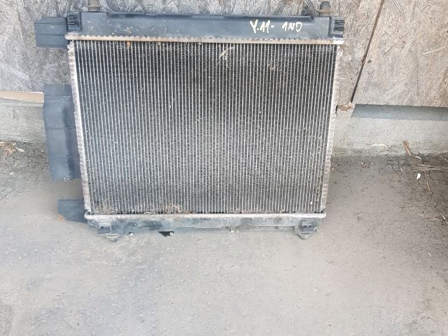 bontott TOYOTA YARIS Vízhűtő Radiátor (Klímás)