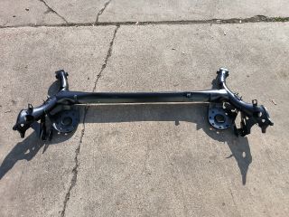 bontott TOYOTA YARIS Hátsó Híd (Tárcsafékes)